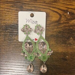 IRO Green and Pink Chandelier Earrings with Filigree Design